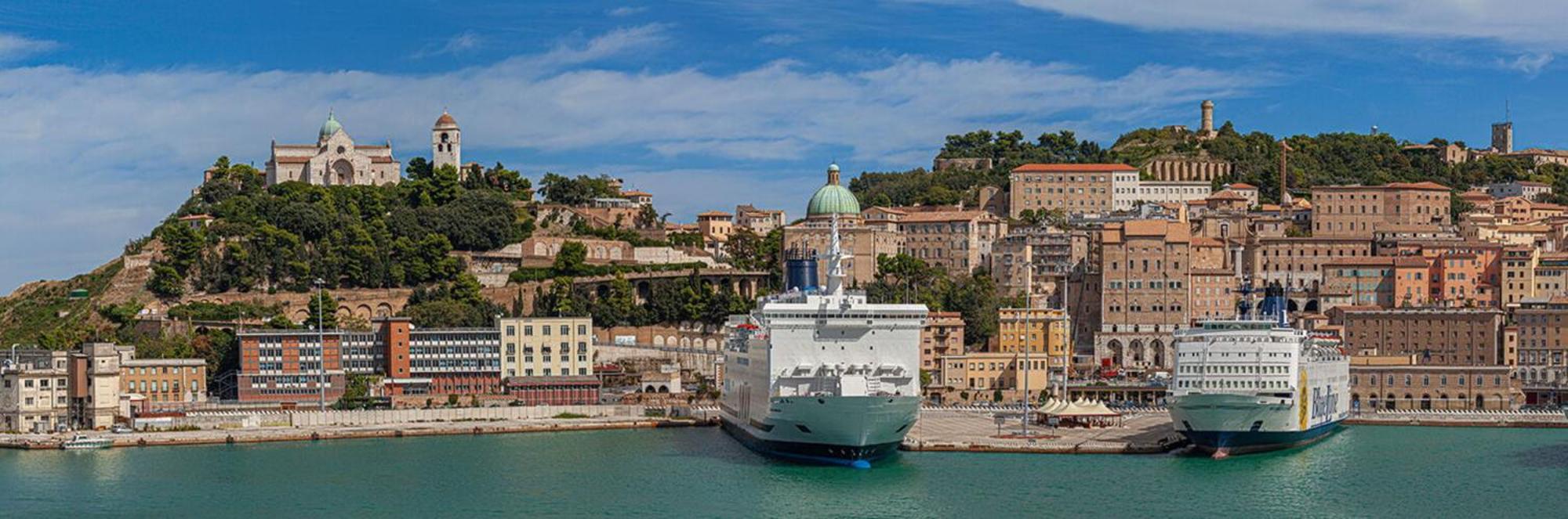 Italian Experience- Ancona City Apartment Eksteriør bilde